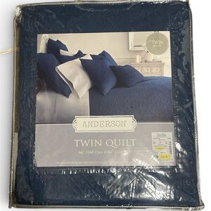 Navy Twin Quilt